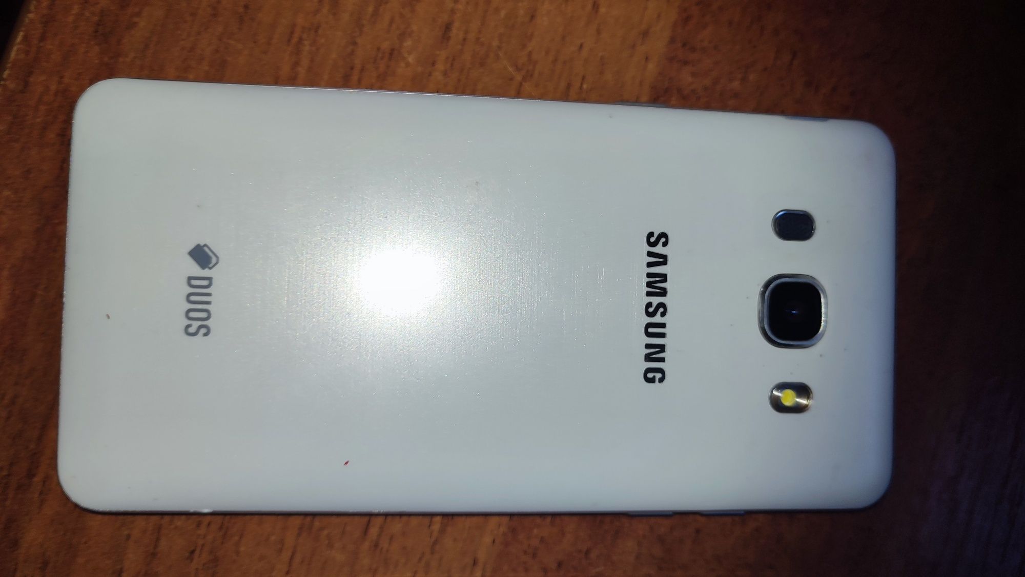 Samsung galaxy j5 2016