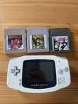 Game Boy Nintendo 2000 i 3 gry
