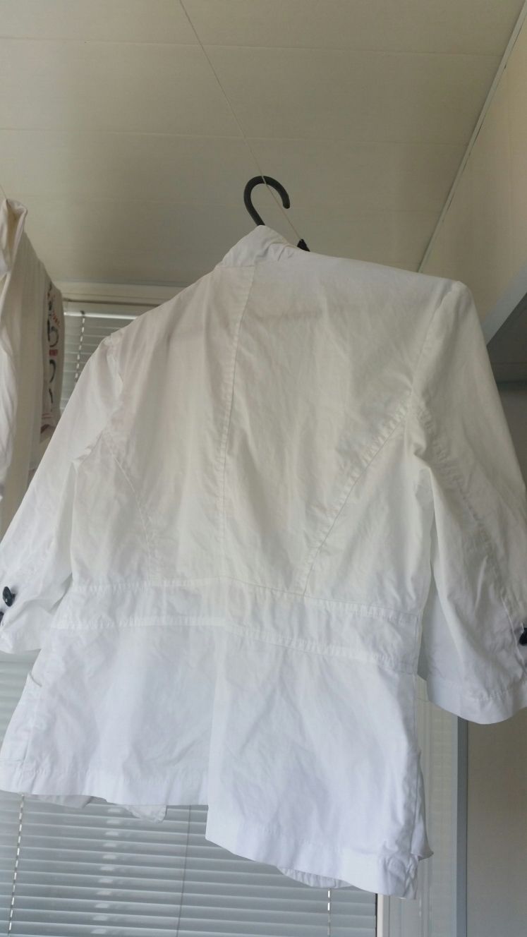 Пиджак коттоновый легкий белый