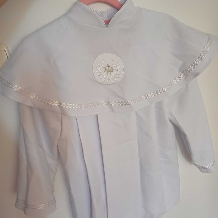 Chłopięca alba komunijna