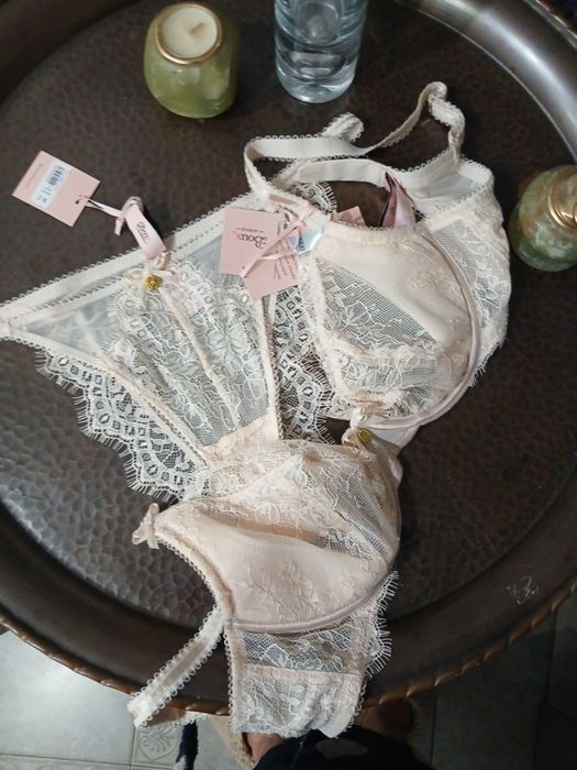 Ніжніший комплект білизниBoux Avenue