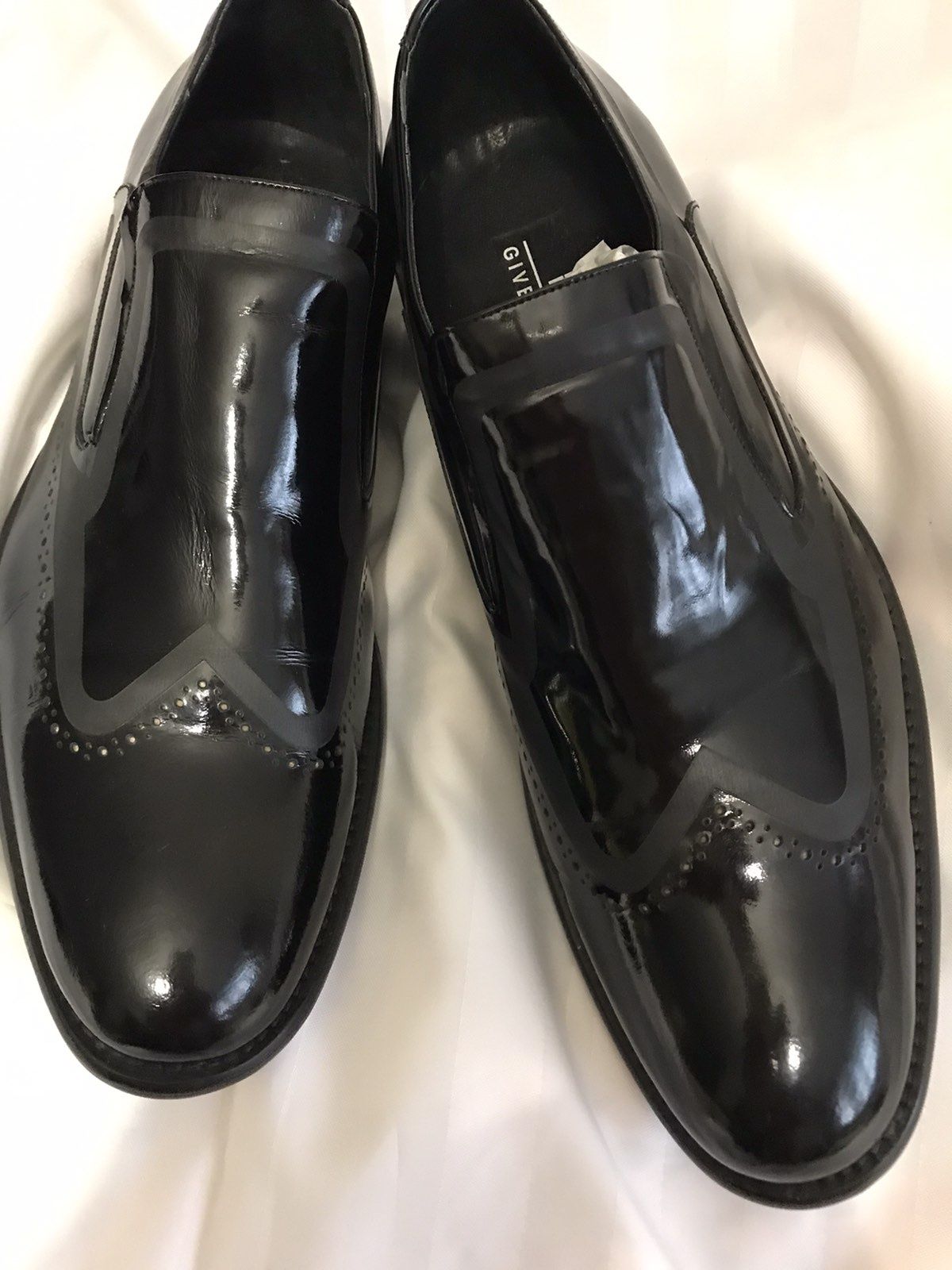 Мужские лаковые туфли для торжества Givenchy 41 размер