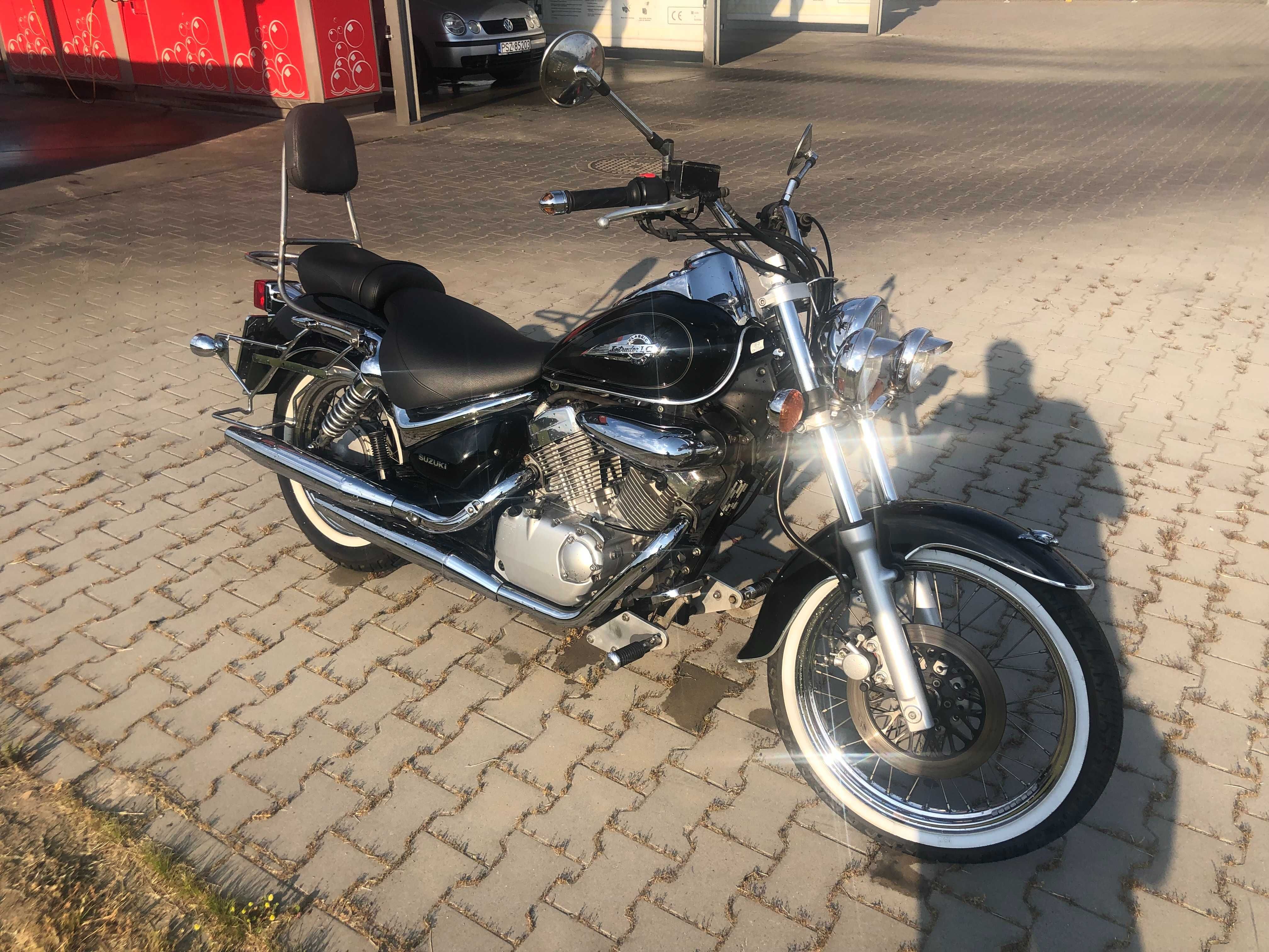 Suzuki Intruder 125 - dużo dodatków