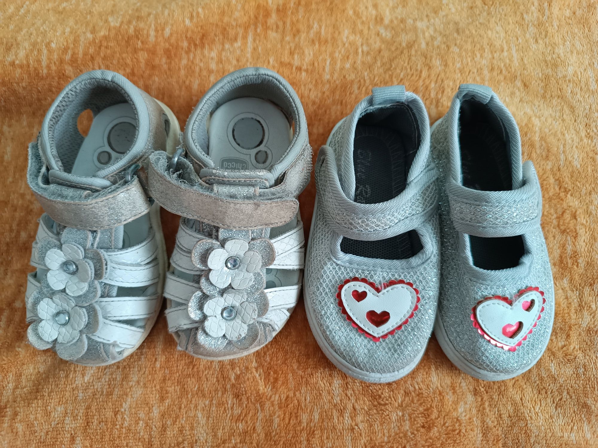 Взуття для діток