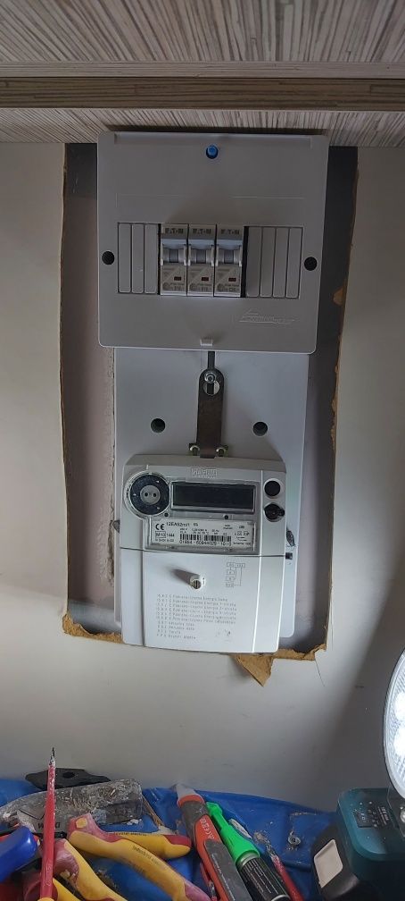 Elektryk-awarie 24h/7 |Kompleksowe usługi elektryczne| SEP E,D,pomiary