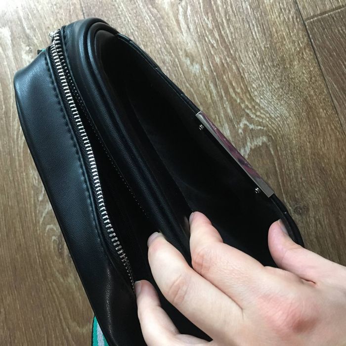 Нові сумки крос боді (бренд)