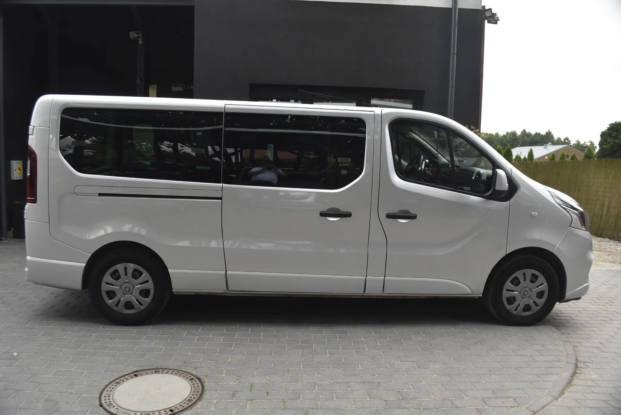 Fiat Talento L2H1 - LONG - 9 OSÓB - Perfekcyjny - Salon Polska - Netto 69500 zł