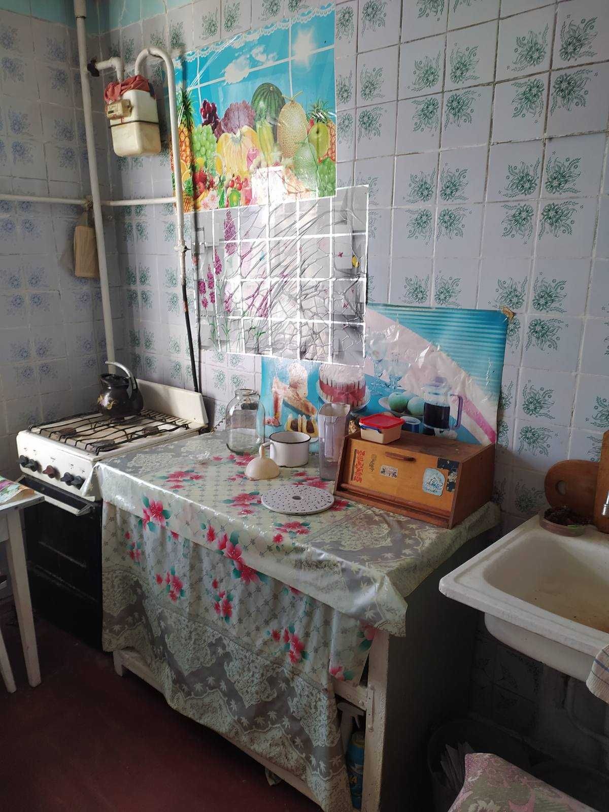 Продам 3-х кімнатну квартиру у м.Путивль Сумської області