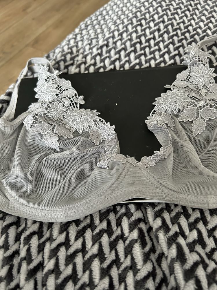 Biustonosz Intimissimi 80c