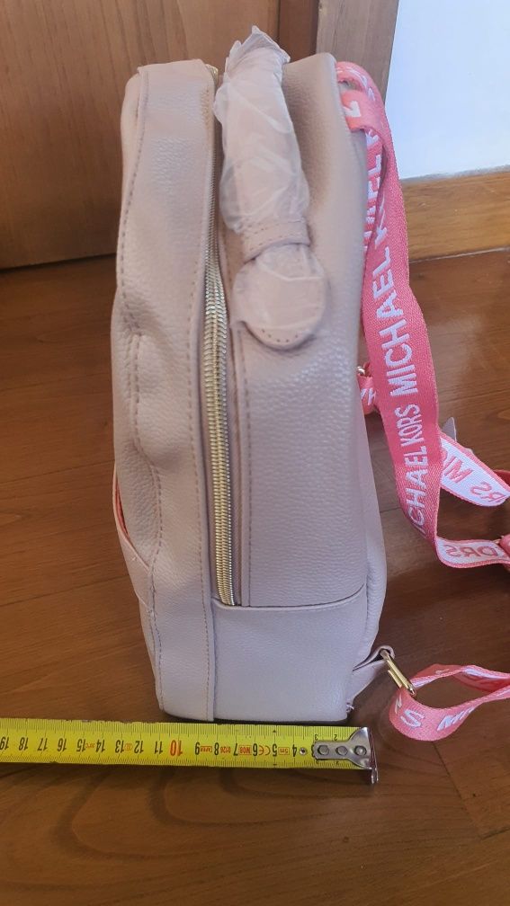 Mochila nova Michael Kors, original