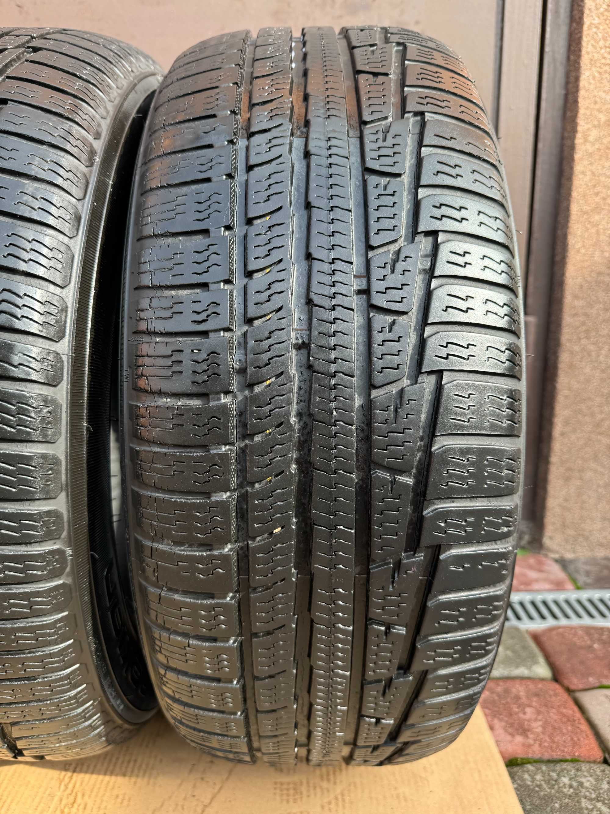 Шини Nokian 225/55 R-16 (99 H ) made in Russia -зима