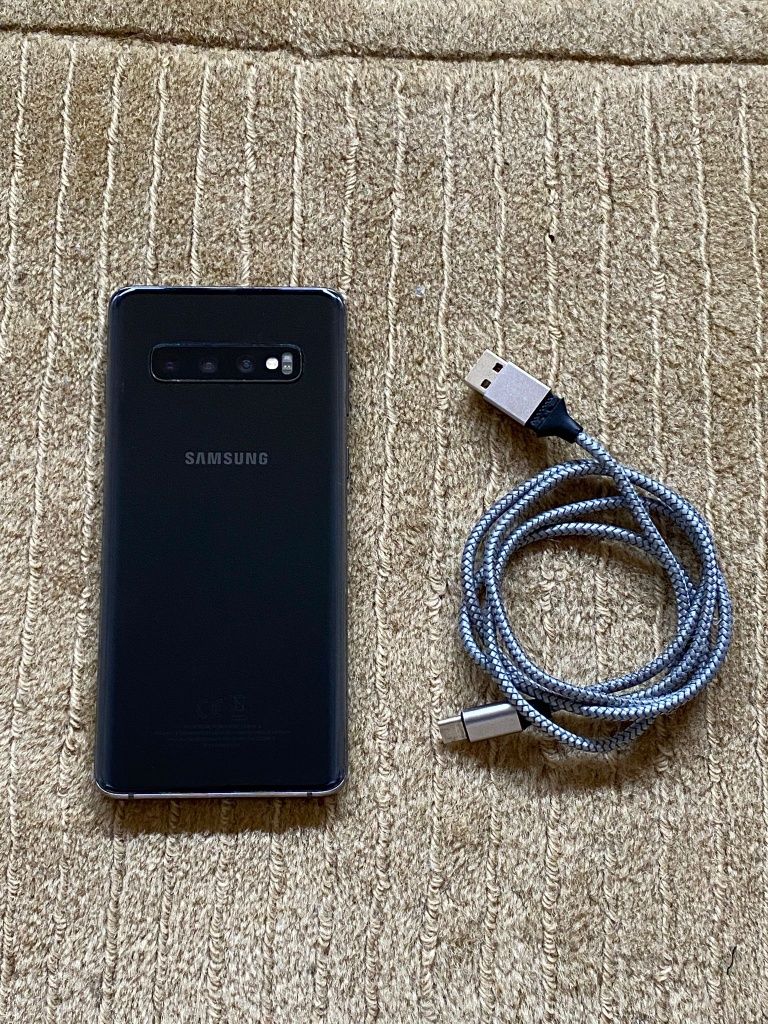 Samsung Galaxy S10 8/128GB
[18/08, 22:17] Tomas: