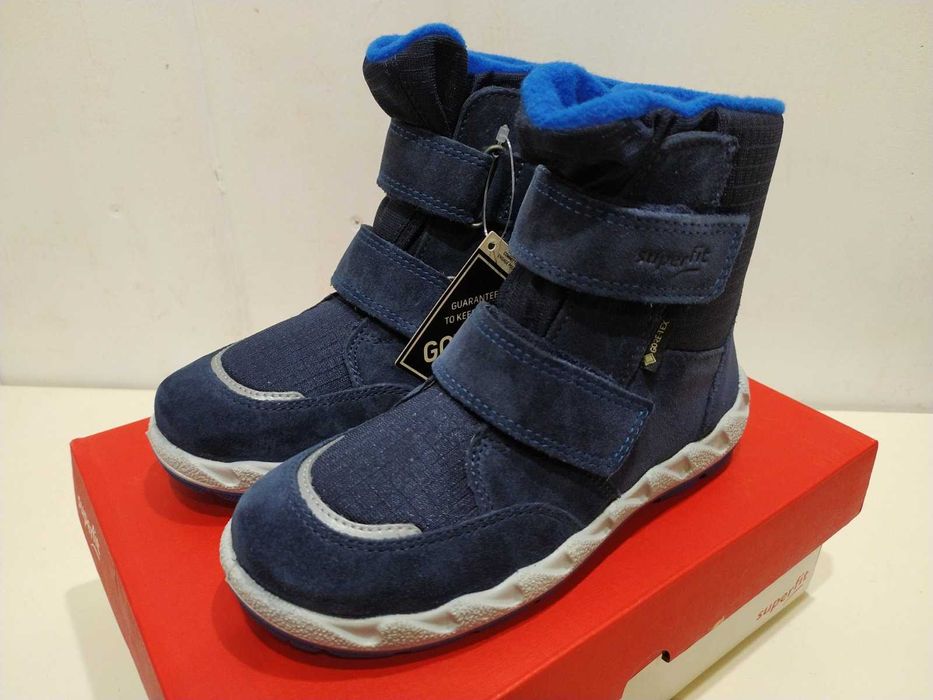 Новые зимние ботинки Superfit 30р, Gor-tex, на худенькую ножку.