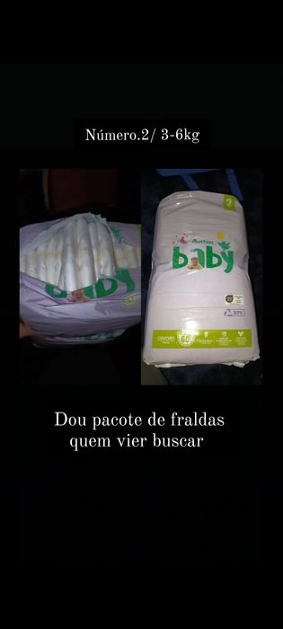 Roupa de bebê para menino em 2 mão