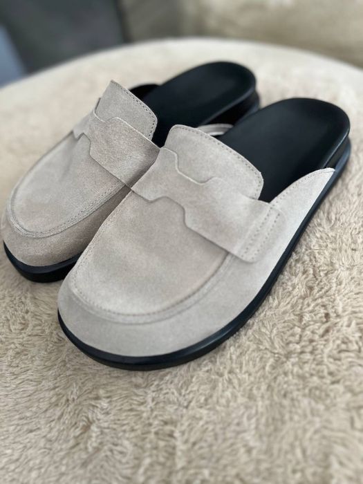 Шкіряні шльопки