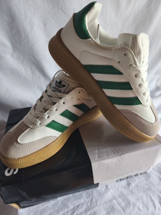 Sapatilhas adidas samba