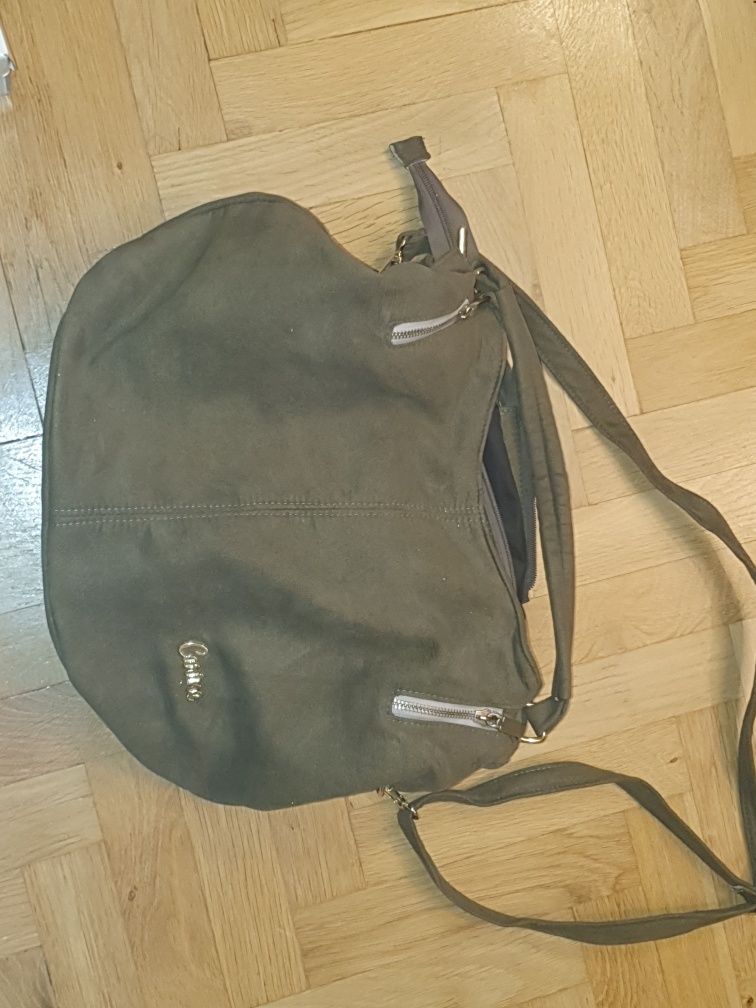 Super zielona aksamitna torebka