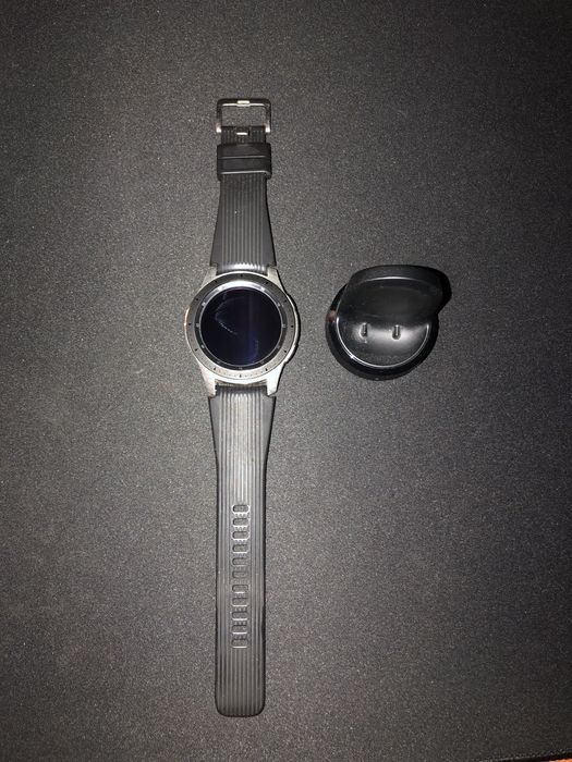 Samsung Galaxy Watch 46mm SM-R800