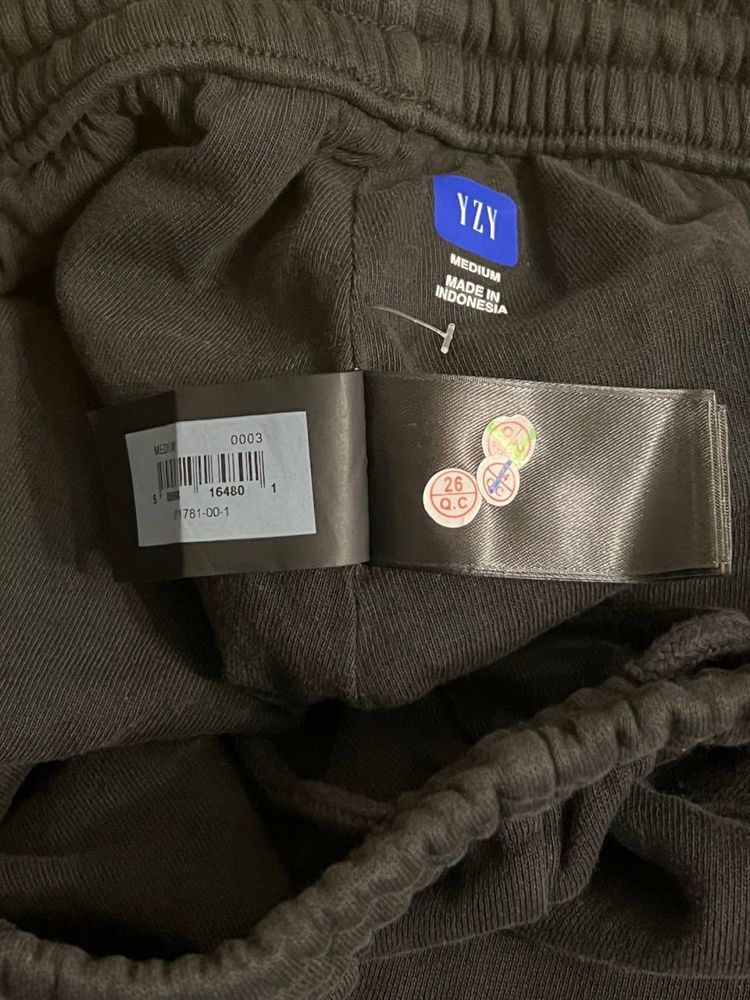 Yeezy gap balenciaga wide sweatpants