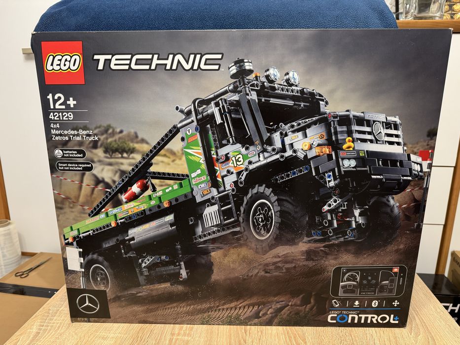 LEGO Technic 42129 Ciężarówka Mercedes-Benz Zetros z napędem na 4 koła