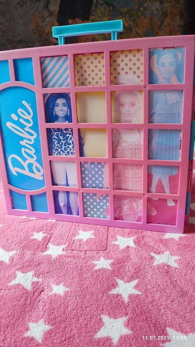 Набір Barbie Dream Closet (Гардероб мрії Барбі).
