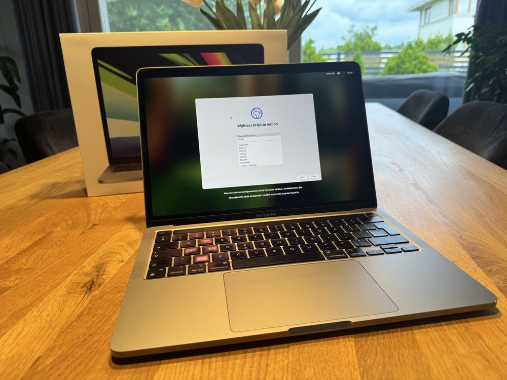 MacBook Pro 13” M2 (2022) 256GB