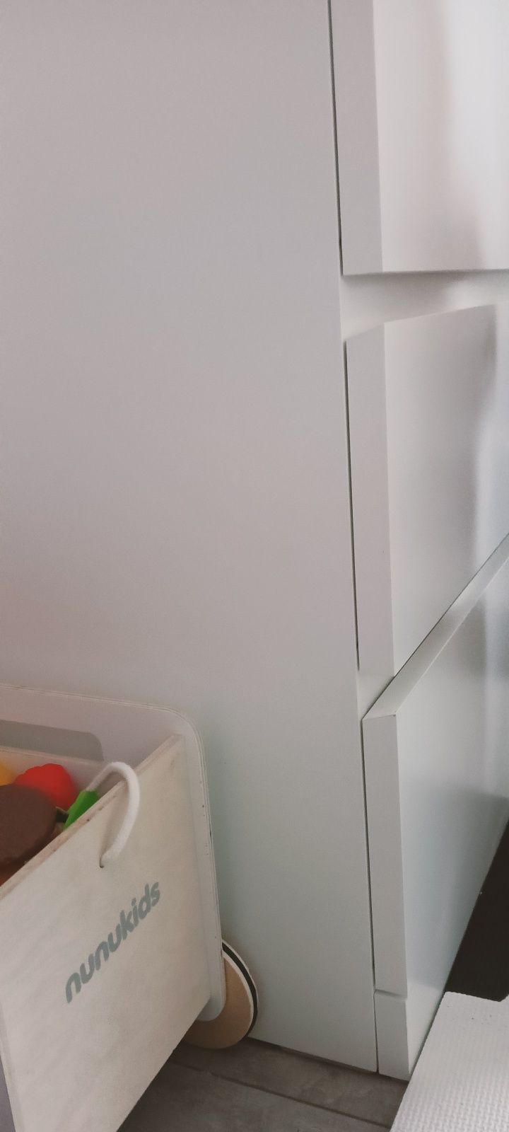 Ikea komoda malm sześć szuflad