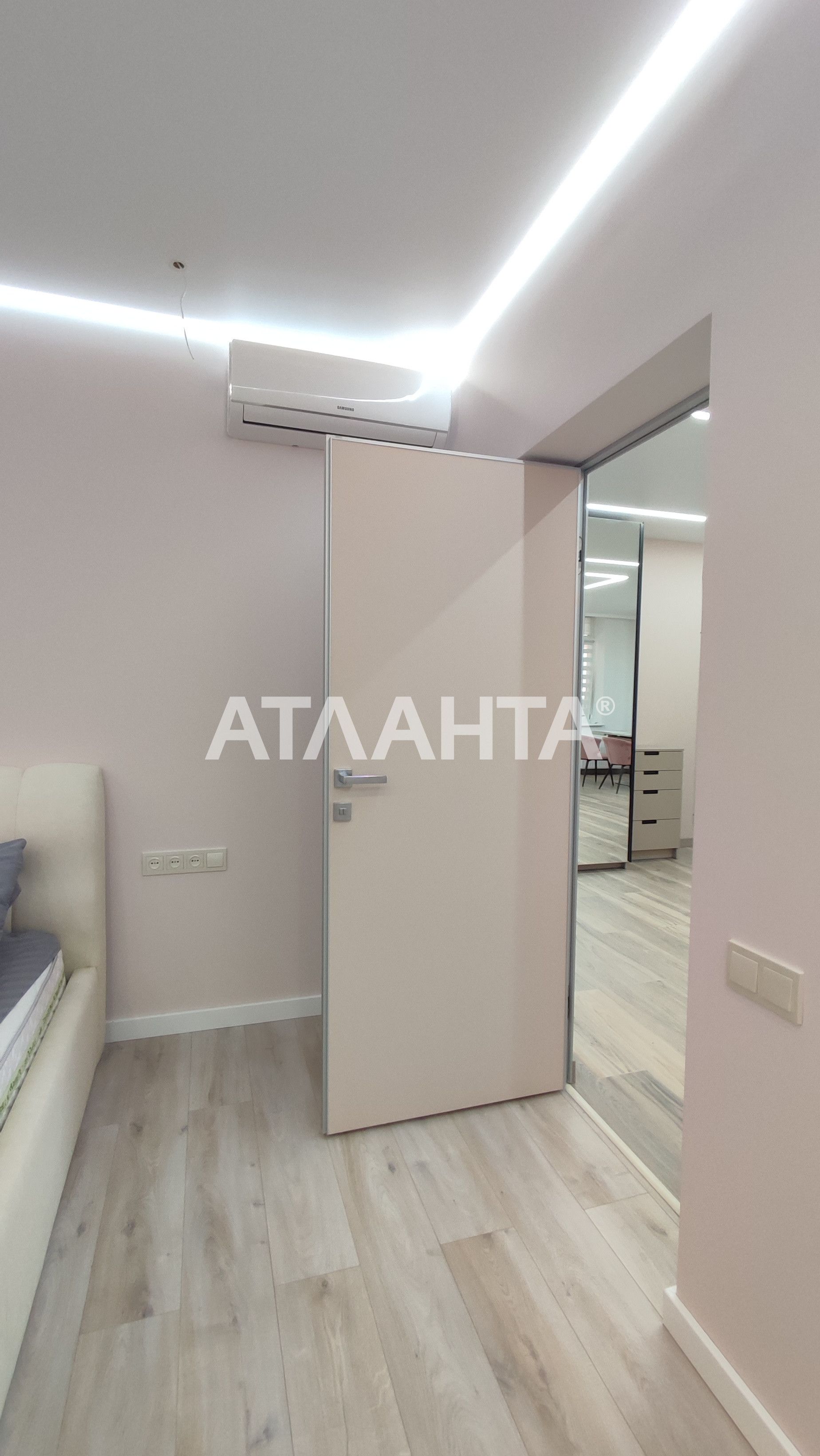 Продам 3 комнатную квартиру со Стильным ремонтом в ЖК Дмитриевском-2
