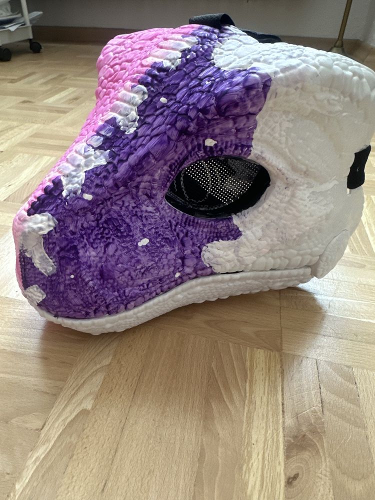 Dino maska - Maska dinozaura malowana, z dźwiękiem