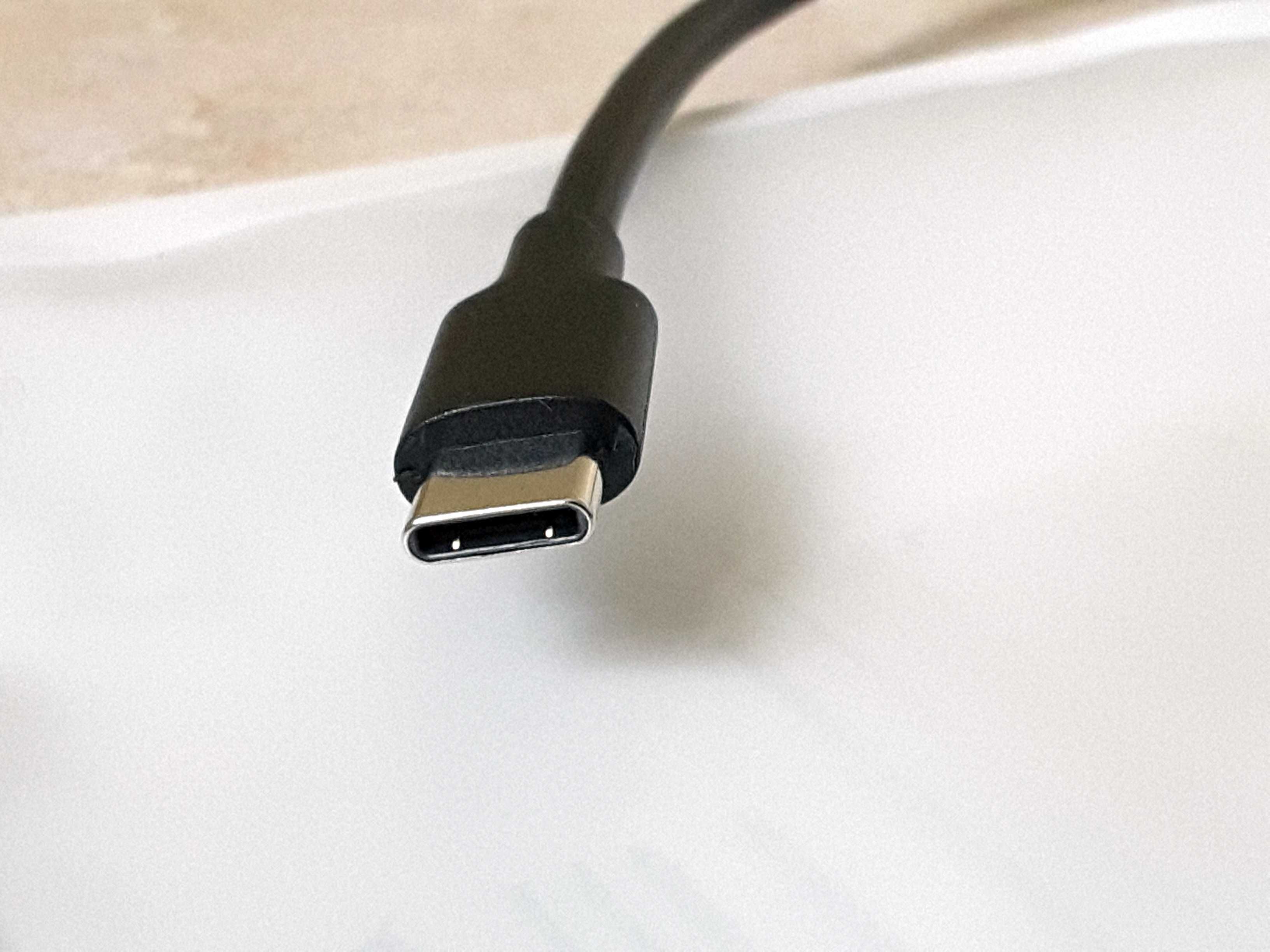 Kabel USB   USBC      czarny krótki    UGREEN