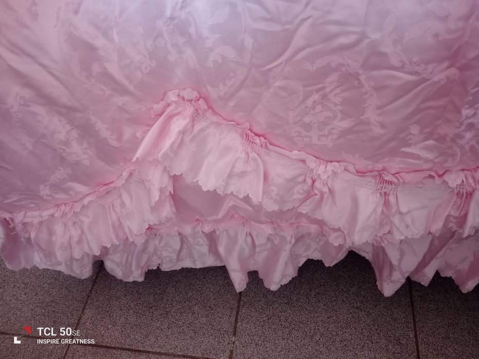 Edredom para cama de casal em muito bom estado.