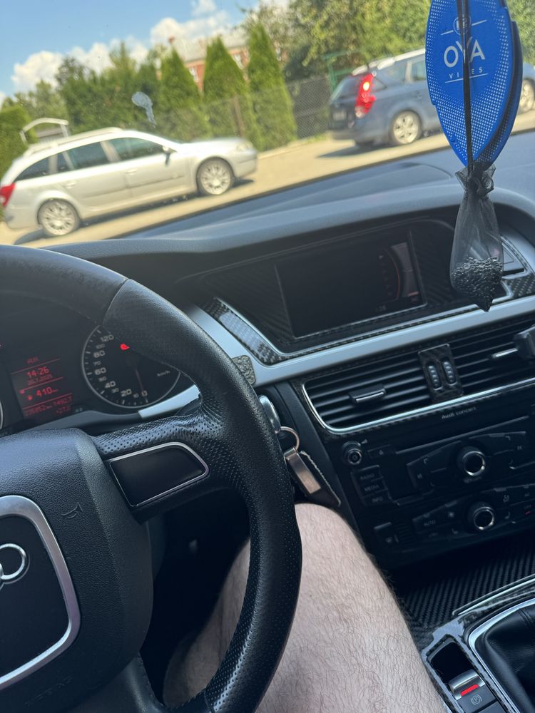 Audi A4 B8 2011 2.0 TDI