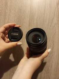 Canon EF 75-300 mm f/4-5.6 ||| USM
Телеоб'єктив із зумом, найближча