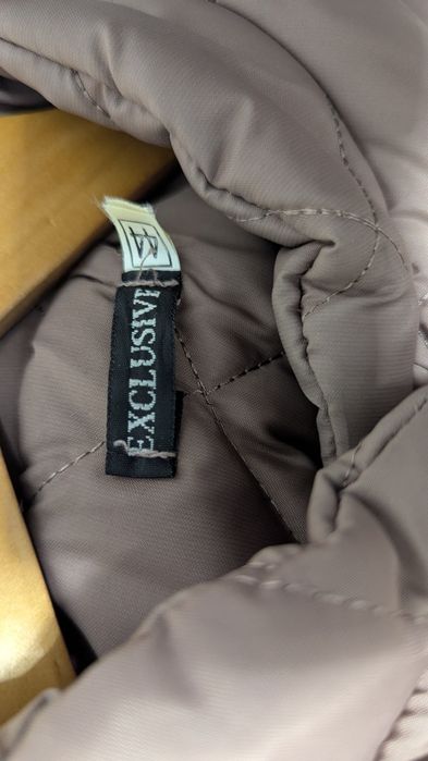 Подовжена жіноча курка демісезон