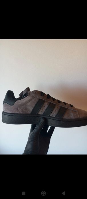 Sapatilhas adidas campus 00S tam 41 1/3