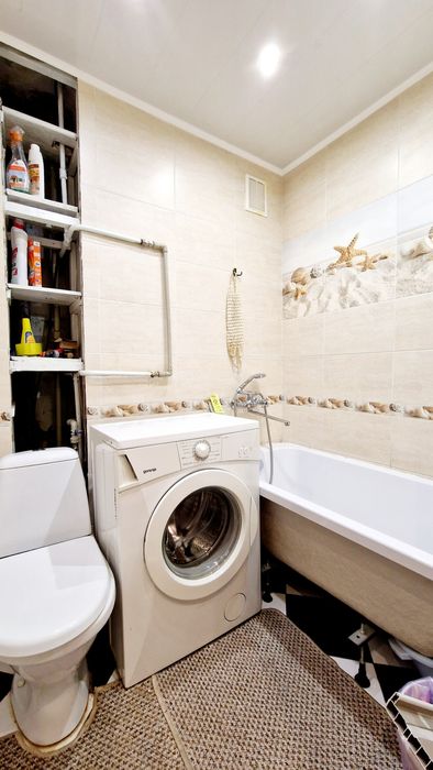 Здам 1кмн квартиру по вул.Металургів 2