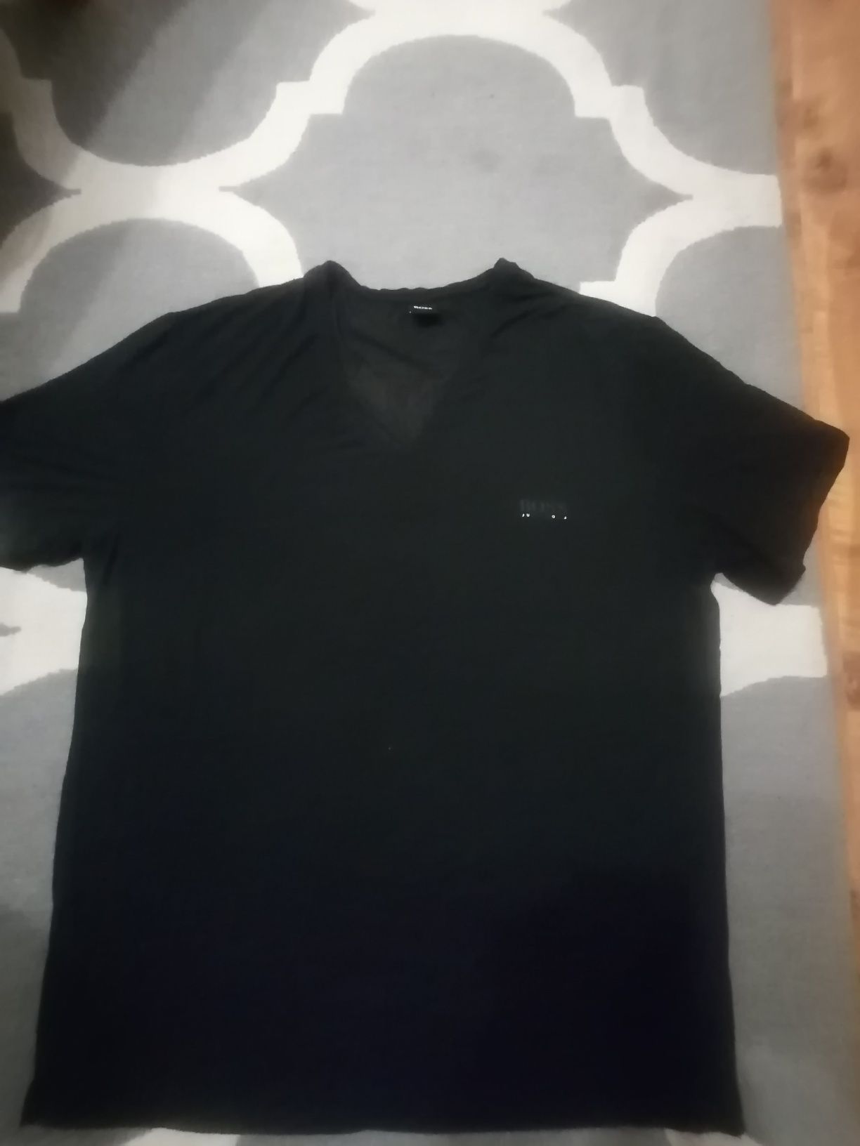 T-shirt Hugo Boss roz XL 54/56