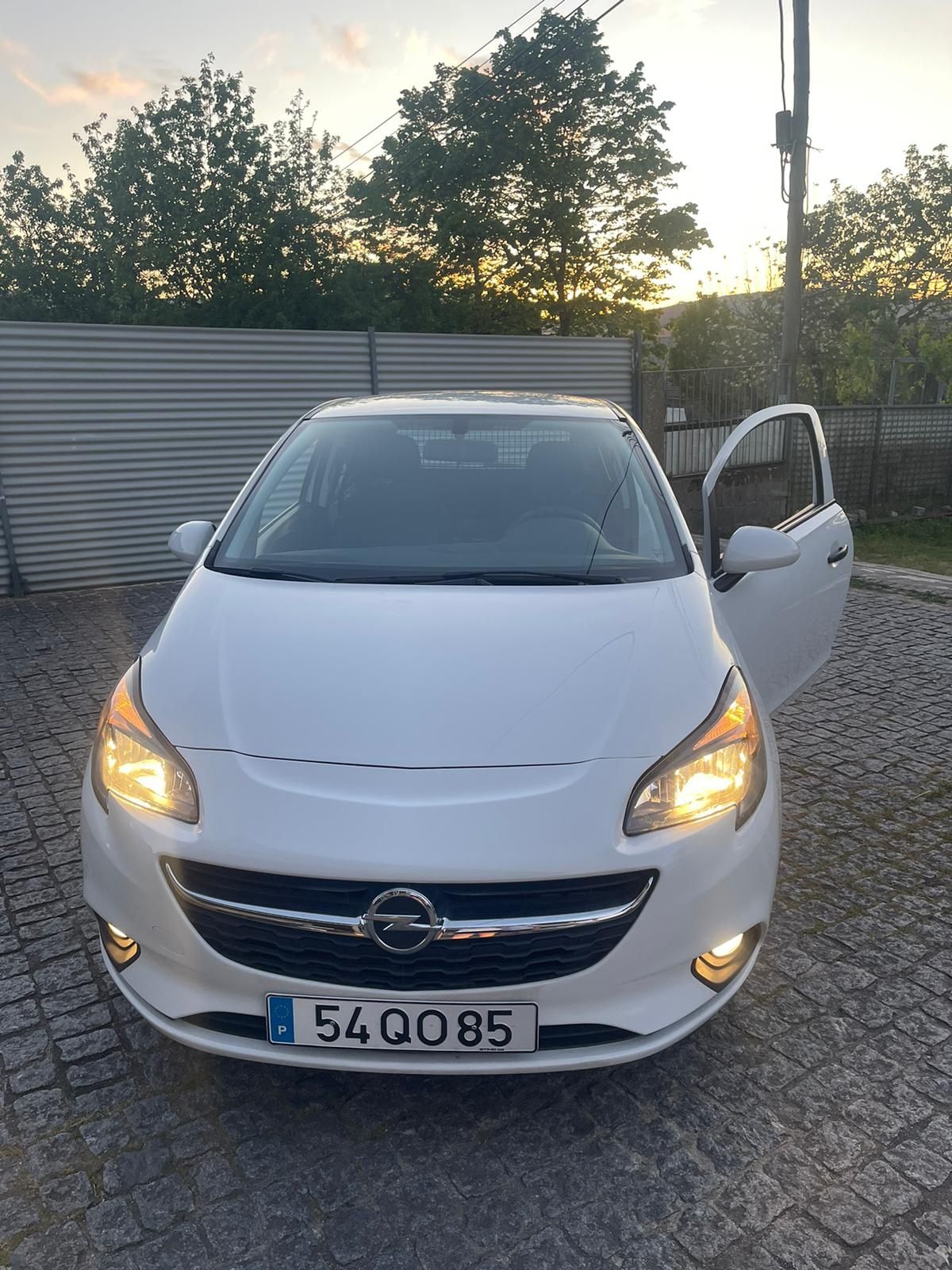 Opel Corsa E 2015 1.3 cdti