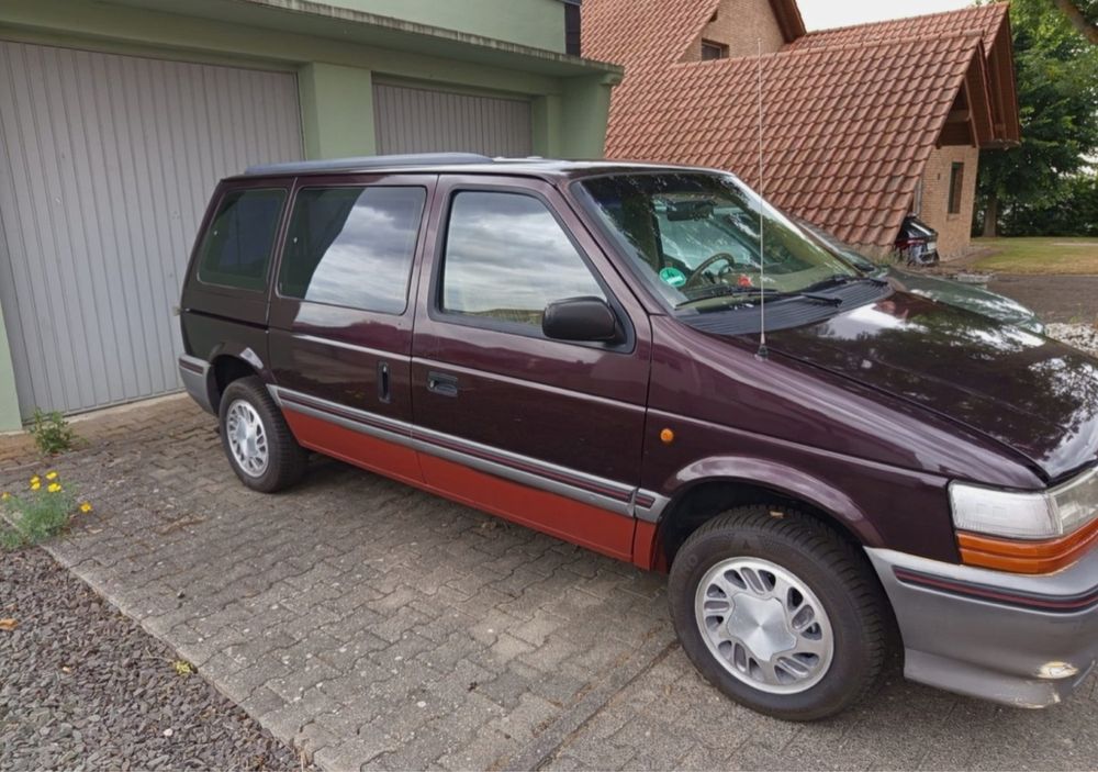 Chrysler Voyager 2 | 3.3 V6 | 1993 | Automat | Świeżo sprowadzony