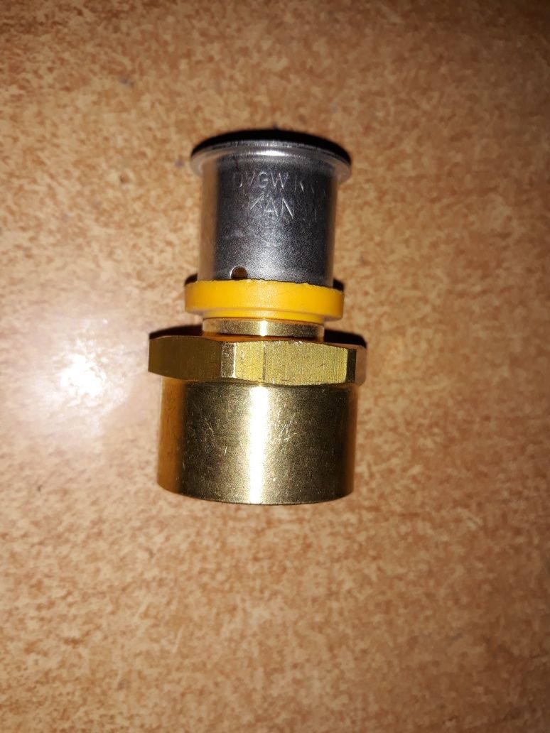 Pex 20x3/4" gw i gz zapras Kan Therm  10szt