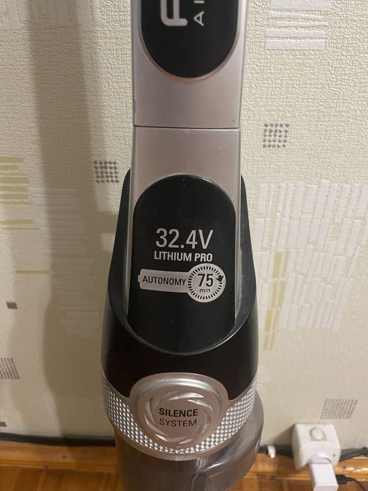 пылесос  беспроводной Rowenta air force extreme 32,4V