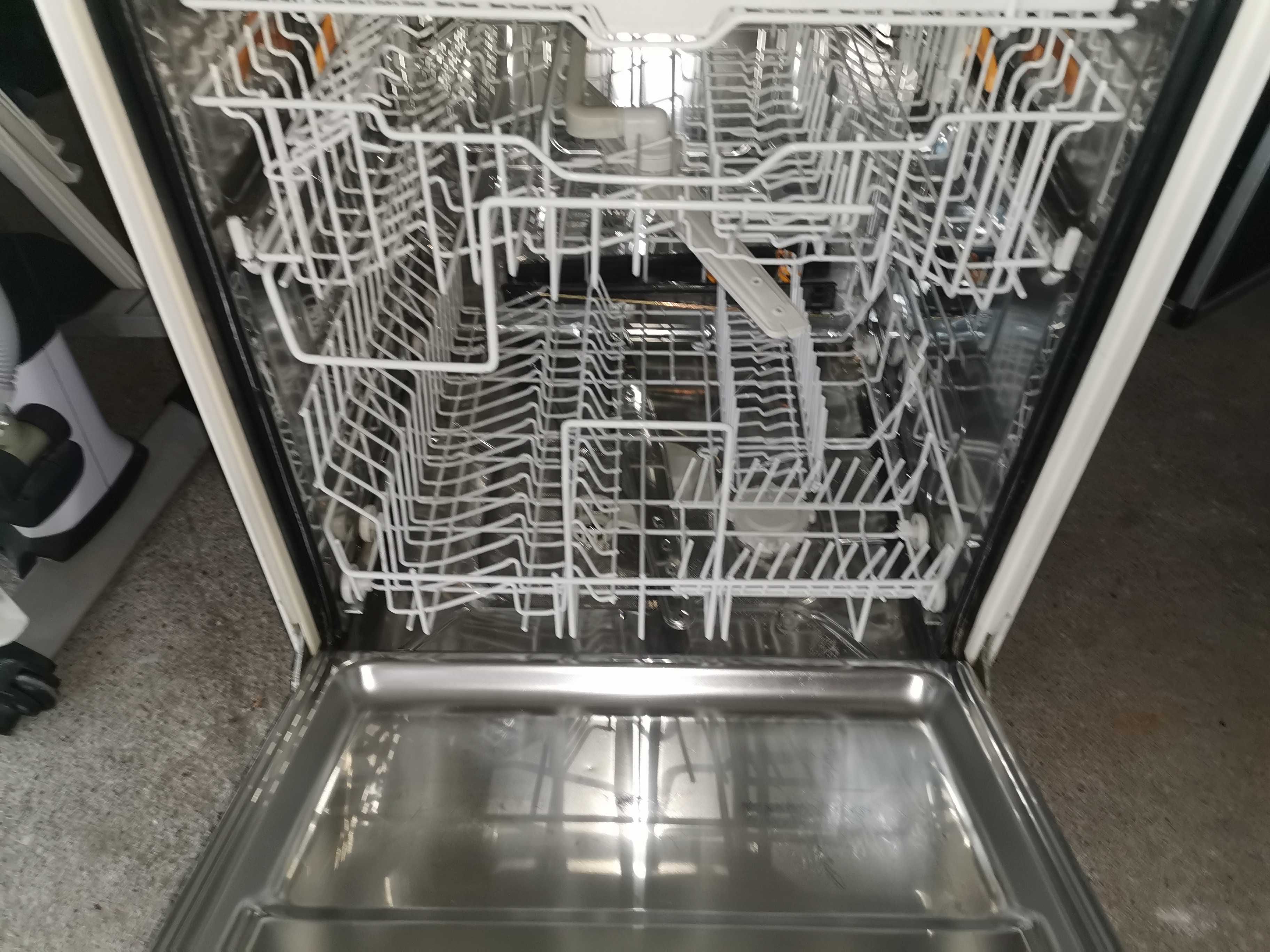 Zmywarka Miele sprawna Vita 75 Turbothermic szer. 60