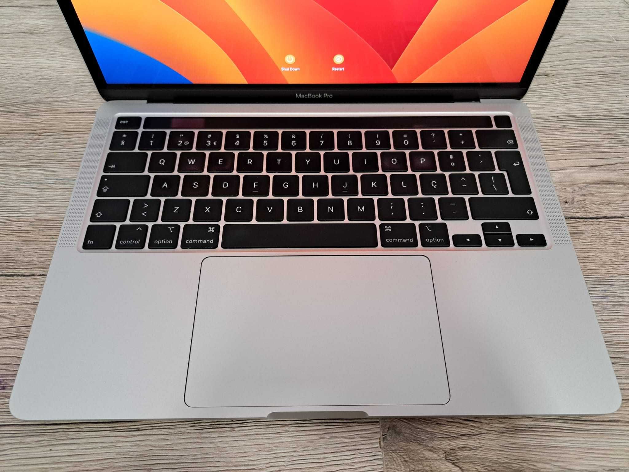 MacBook Pro 13" 2020 i7 16GB RAM - como novo