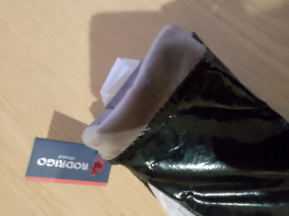 Перчатки длинные лак кожа