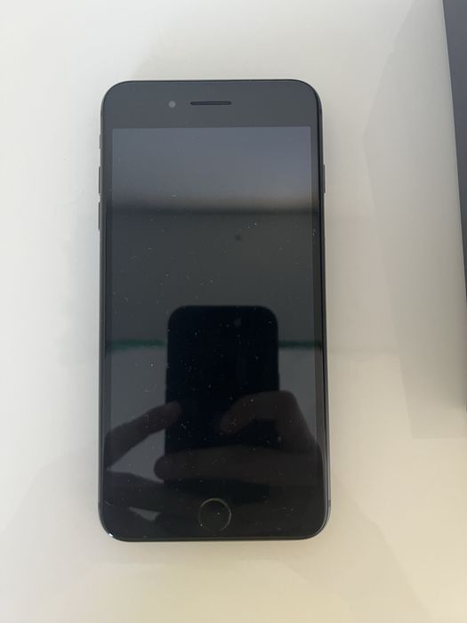 iPhone 8 Plus Preto 64GB (Para Peças)