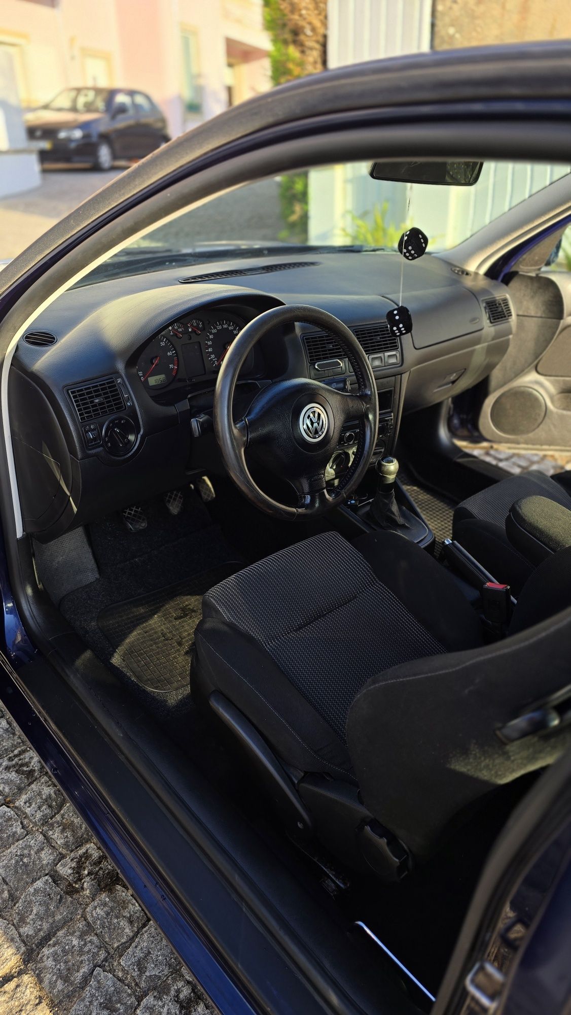 Golf IV 1.6SR Gasolina