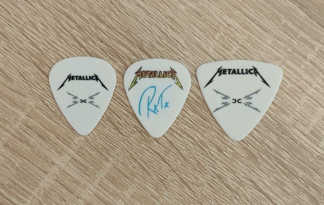 Раритетные медиаторы группы Metallica. Death Magnetic Tour 2009.