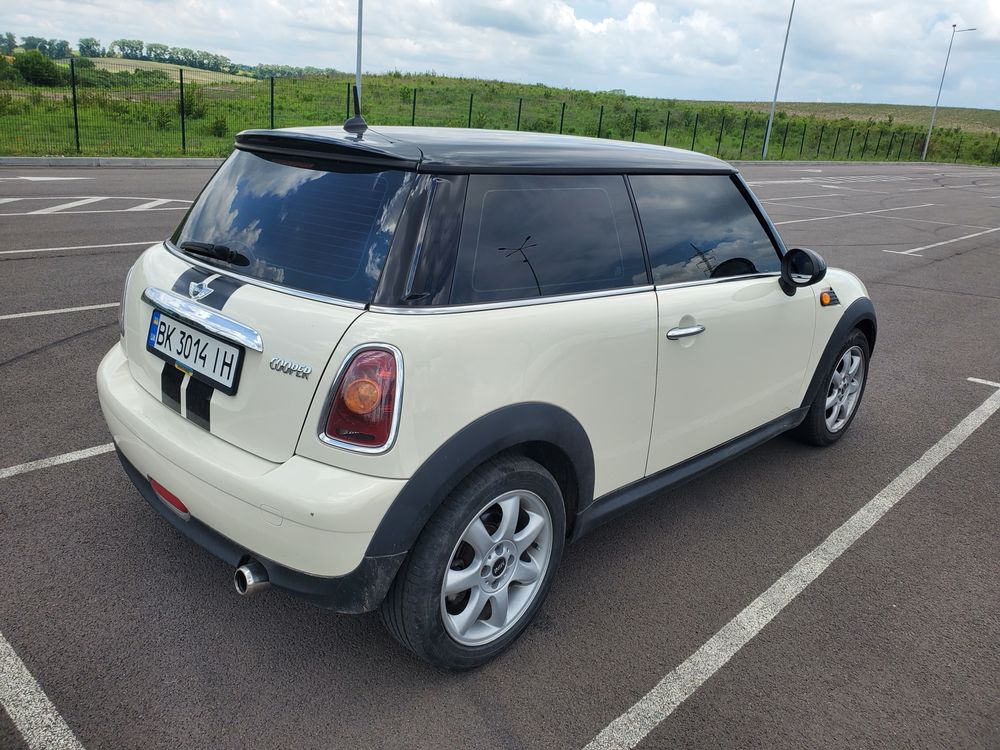 Mini Cooper R56 1.6