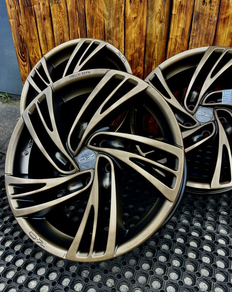 Диски 5/114.3 r18 легкосплавні O.Z