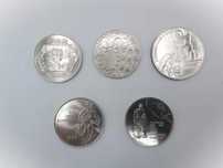Moedas de 200 escudos e 1000 escudos